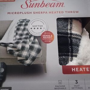 Nwt sunbeam micro plush sherpa  heated throw blanket 50in by 60in